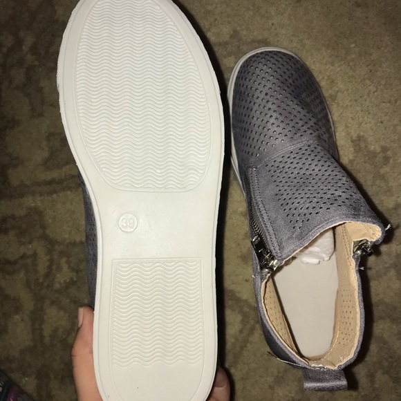 Never Worn Raised Heel Zip Up High Top Sneakers - Picture 5 of 6